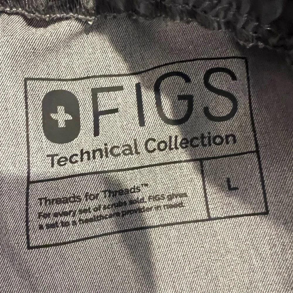 FIGS Mens Cargo Pants